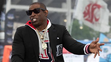 Deion Sanders goes viral for his custom Jackson State stadium necklace.